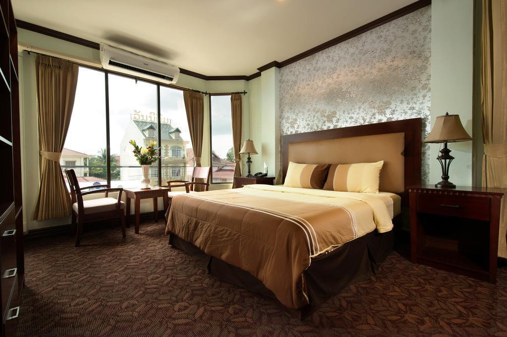 Excellency Apartment Vientiane Esterno foto